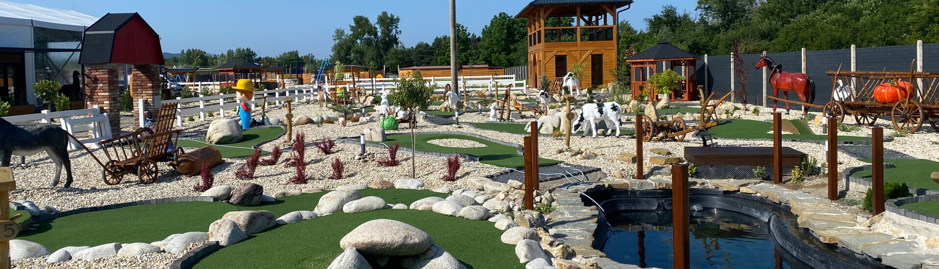 ADVENTURE GOLF